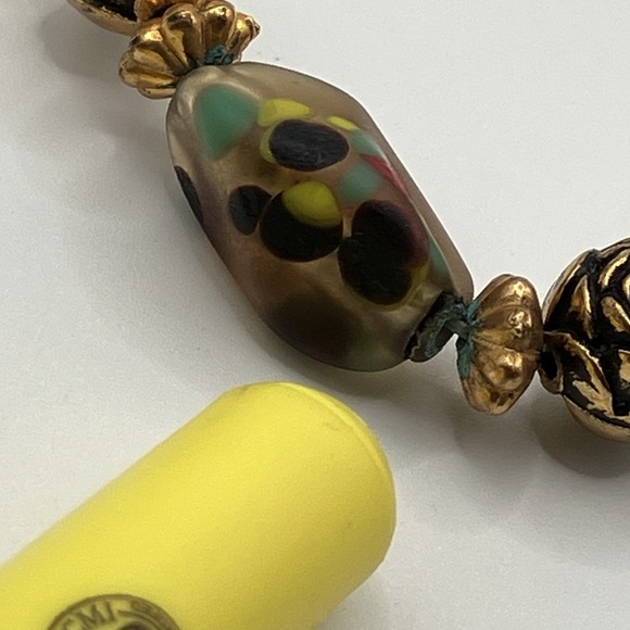 Vintage Jewels of Legendary Splendor Hobe Necklace Glass / Molded Rose Beads - Picture 13 of 14